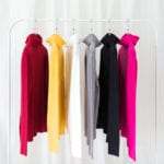 Winter Clothing เช่าเสื้อกันหนาว - Sweater คอเต่า สีเหลือง