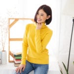Winter Clothing เช่าเสื้อกันหนาว - Sweater คอเต่า สีเหลือง