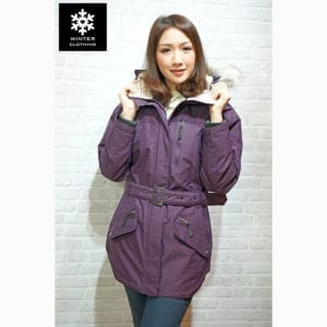 เช่าเสื้อกันหนาว เสื้อโค้ท Columbia สีม่วง waterproof เช่าชุดกันหนาว เที่ยวต่างประเทศ