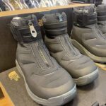 C-MB044 Men Snow Boot North Face 10US - Image 3