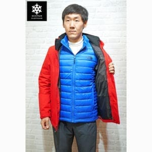 เช่าเสื้อกันหนาว Jacket north face สีแดง ขนห่าน waterproof เช่าชุดกันหนาว เที่ยวต่างประเทศ