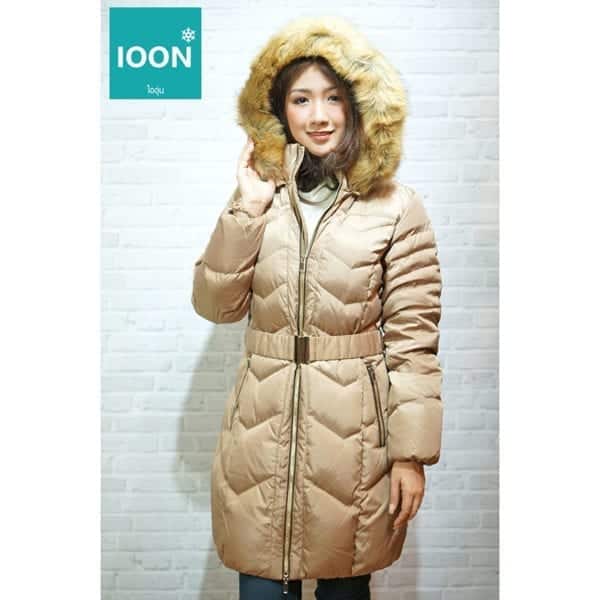 Coat Esprit สีครีม เช่าเสื้อกันหนาว เช่าชุดกันหนาว เสื้อขนเป็ด Fashion เที่ยวต่างประเทศ