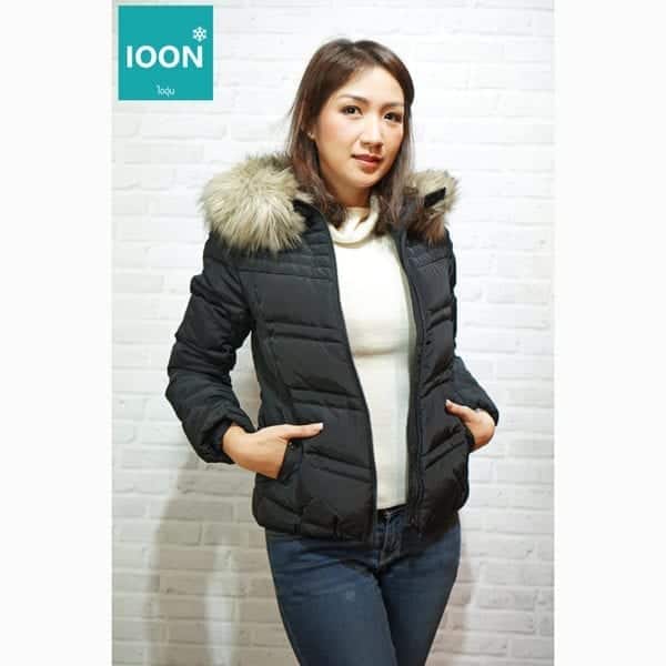Bossini Jacket สีน้ำเงินเข้ม เช่าเสื้อกันหนาว เช่าชุดกันหนาว เสื้อขนเป็ด Fashion เที่ยวต่างประเทศ
