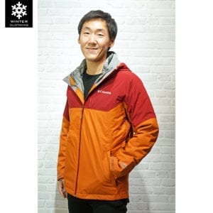 เช่าเสื้อกันหนาว Jacket Columbia สีเหลือง ขนเป็ด waterproof เช่าชุดกันหนาว เที่ยวต่างประเทศ