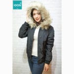 Bossini Jacket สีดำ เช่าเสื้อกันหนาว เช่าชุดกันหนาว Fashion เที่ยวต่างประเทศ