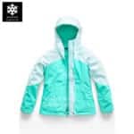 เช่าเสื้อกันหนาว Jacket north face สีฟ้า waterproof เช่าชุดกันหนาว เที่ยวต่างประเทศ
