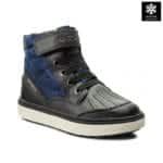 เช่ารองเท้าบูทลุยหิมะ เช่ารองเท้าเด็ก GEOX กันน้ำ waterproof รองเท้ากันลื่น รองเท้ากันหนาว เช่าเสื้อกันหนาว เช่าชุดกันหนาว