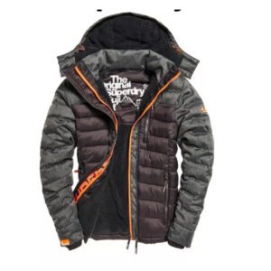 superdry เช่าเสื้อกันหนาว