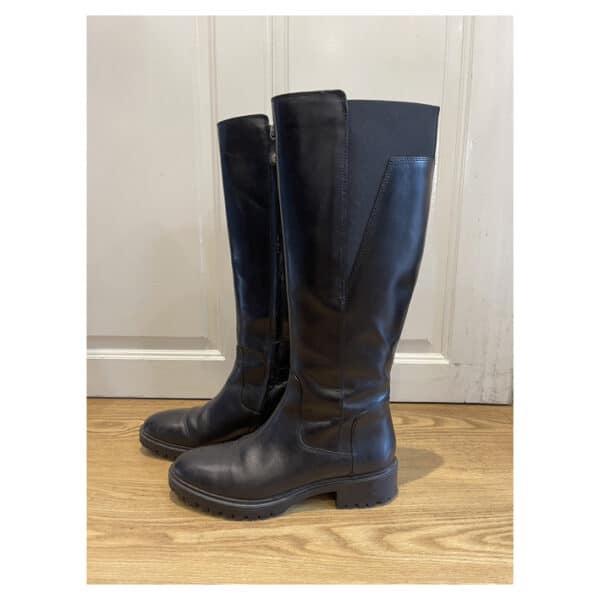 IO-FB022  Leather Boot GEOX 38EU - Image 1